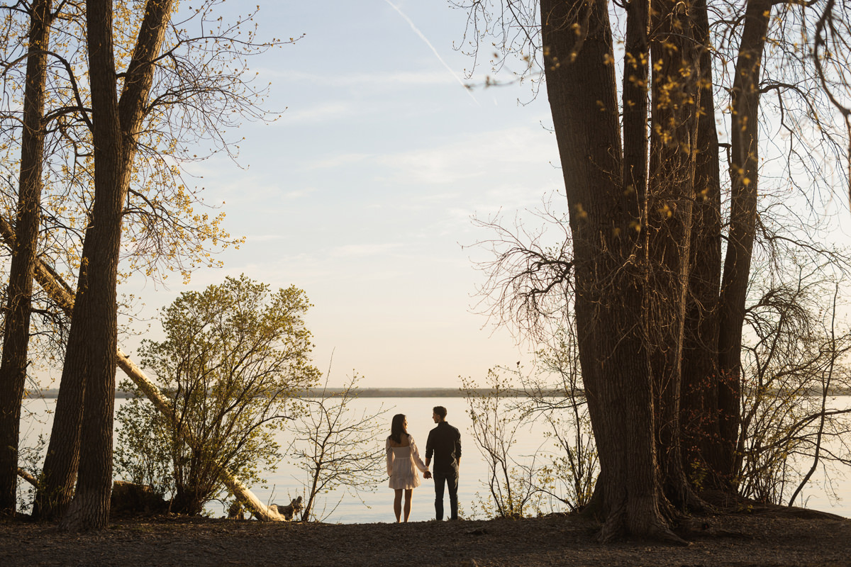 Ottawa Beach Engagement Session Aylmer Beach (8)
