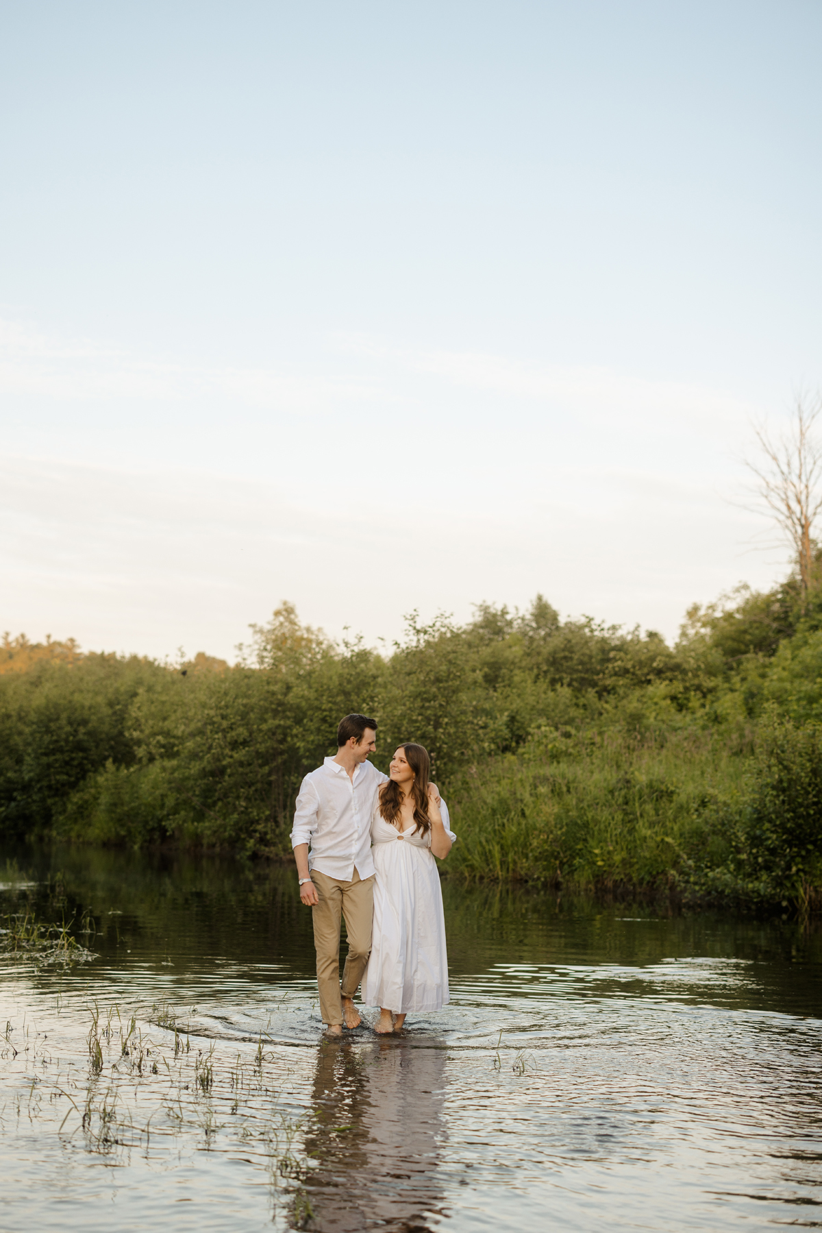 Romantic Engagement Shoot Gatineau Park Wakefield (24)
