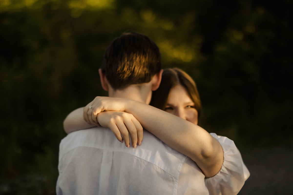 Romantic Engagement Shoot Gatineau Park Wakefield (3)