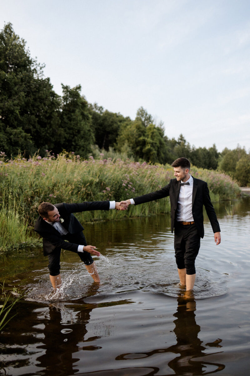 Ottawa Gay Wedding Photographer
