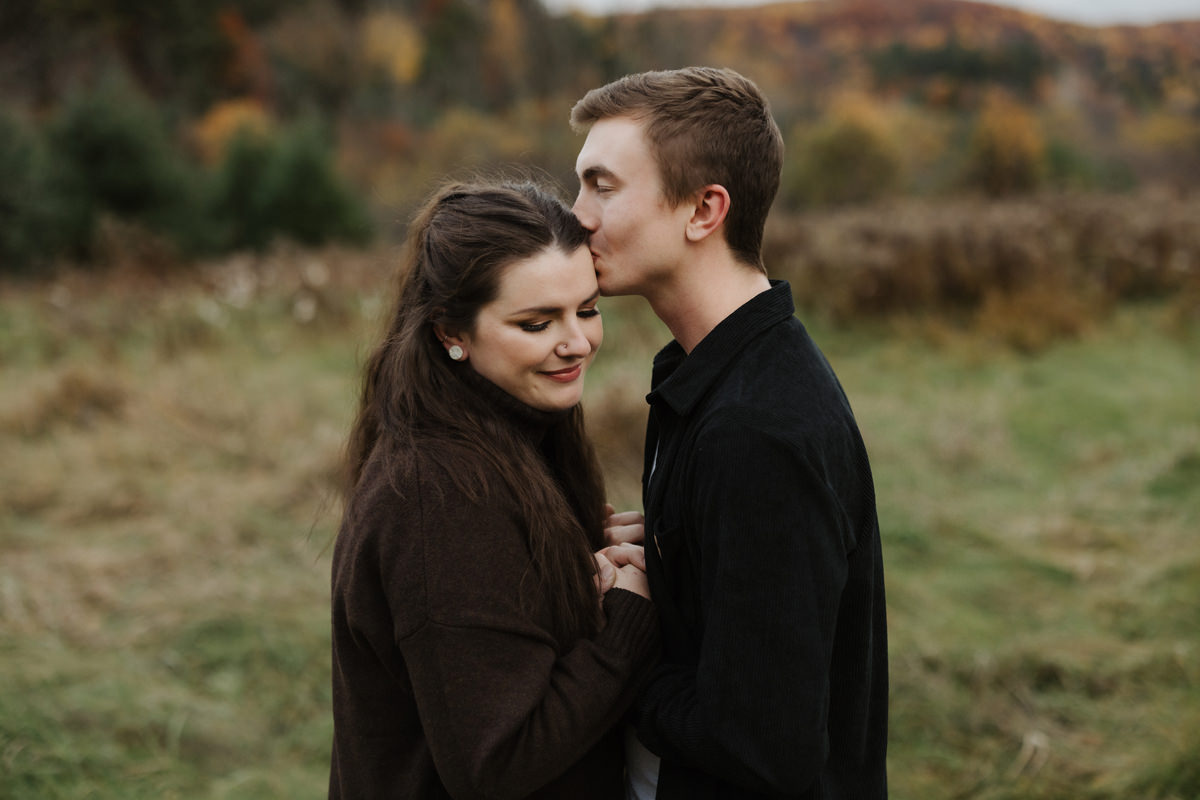 Wakefield Quebec Gatineau Park Engagement Photos (3)