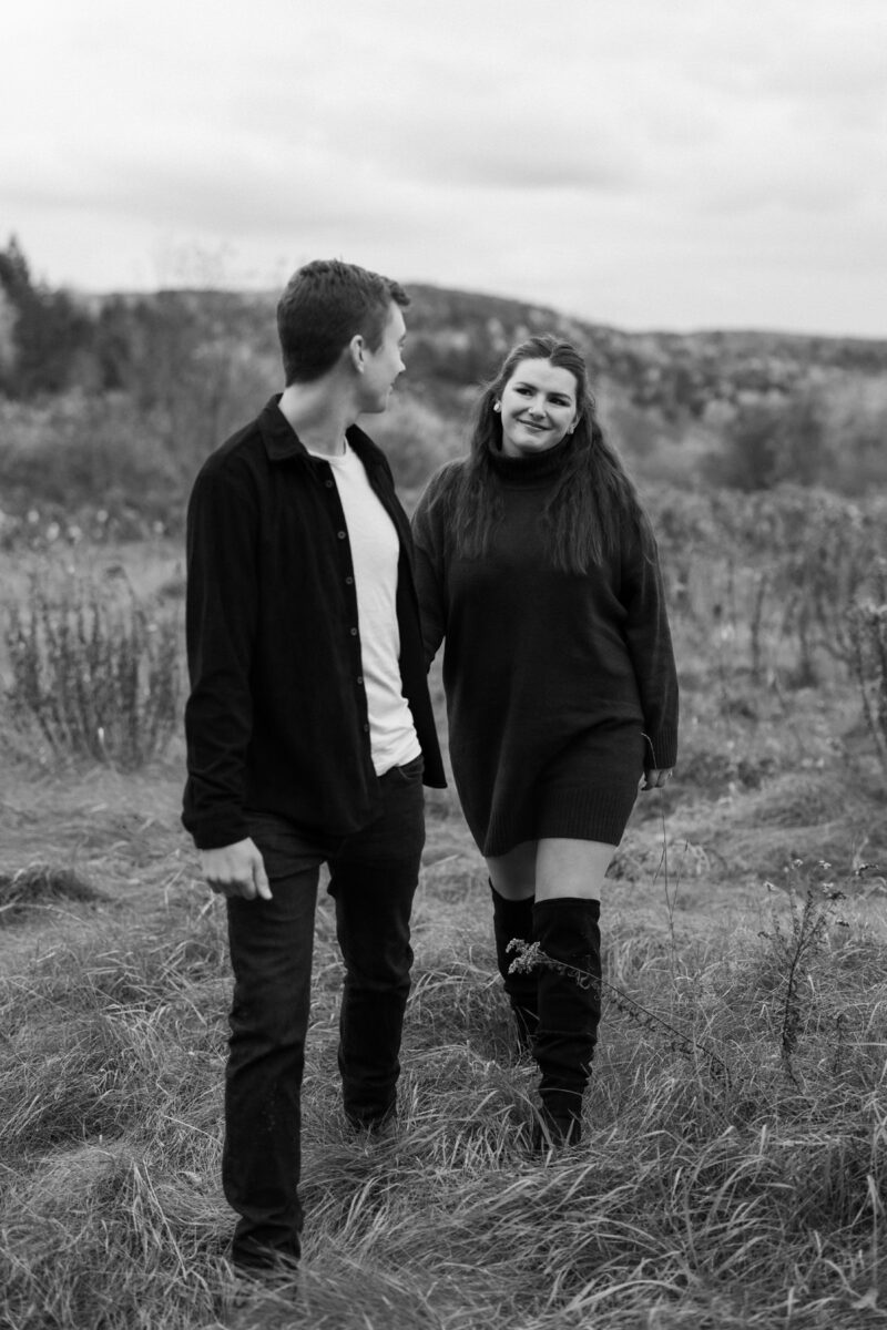 Wakefield Quebec Gatineau Park Engagement Photos (4)