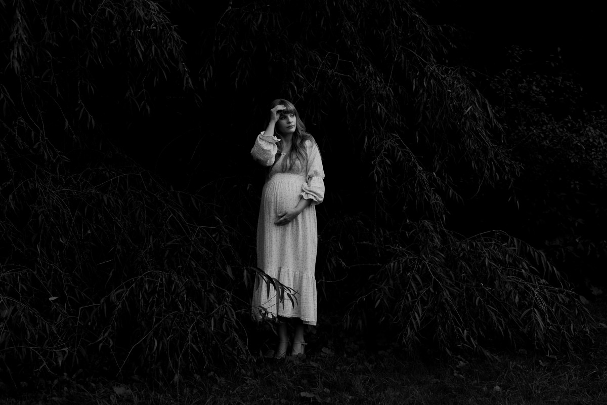 Outdoor Maternity Portraiture Ottawa (4)