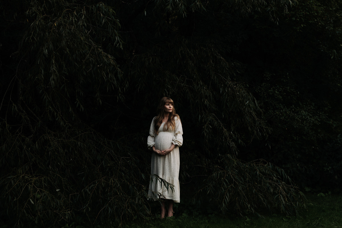 Outdoor Maternity Portraiture Ottawa (5)