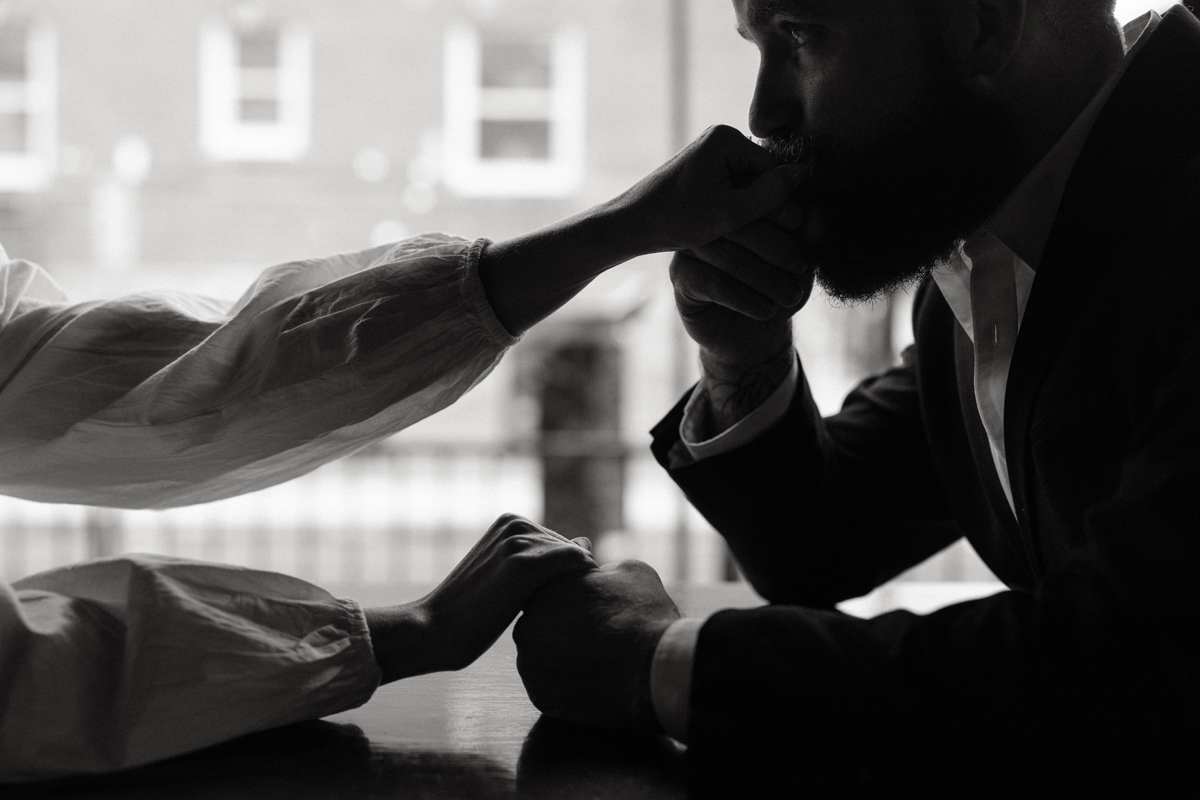 Urban Ottawa Engagement Photos Metcalfe Hotel (15)