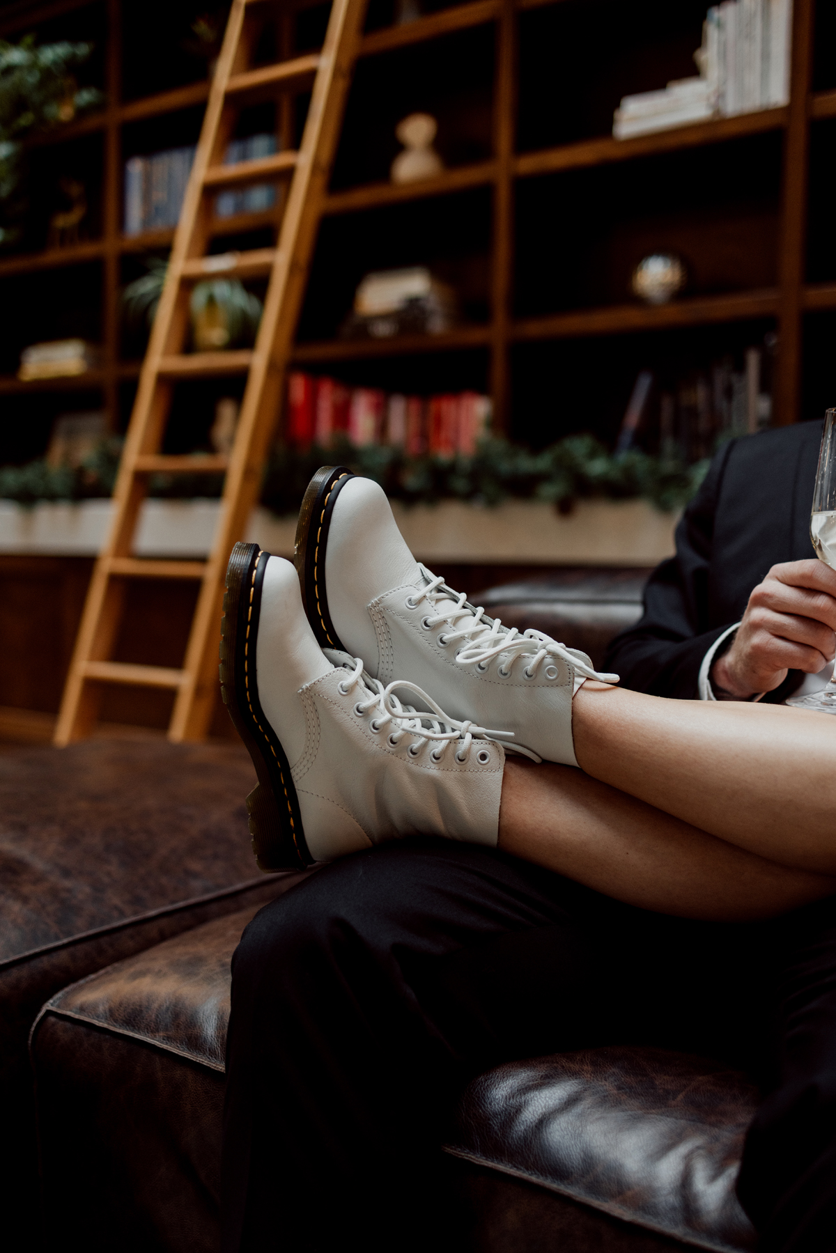 Urban Ottawa Engagement Photos Metcalfe Hotel (4)