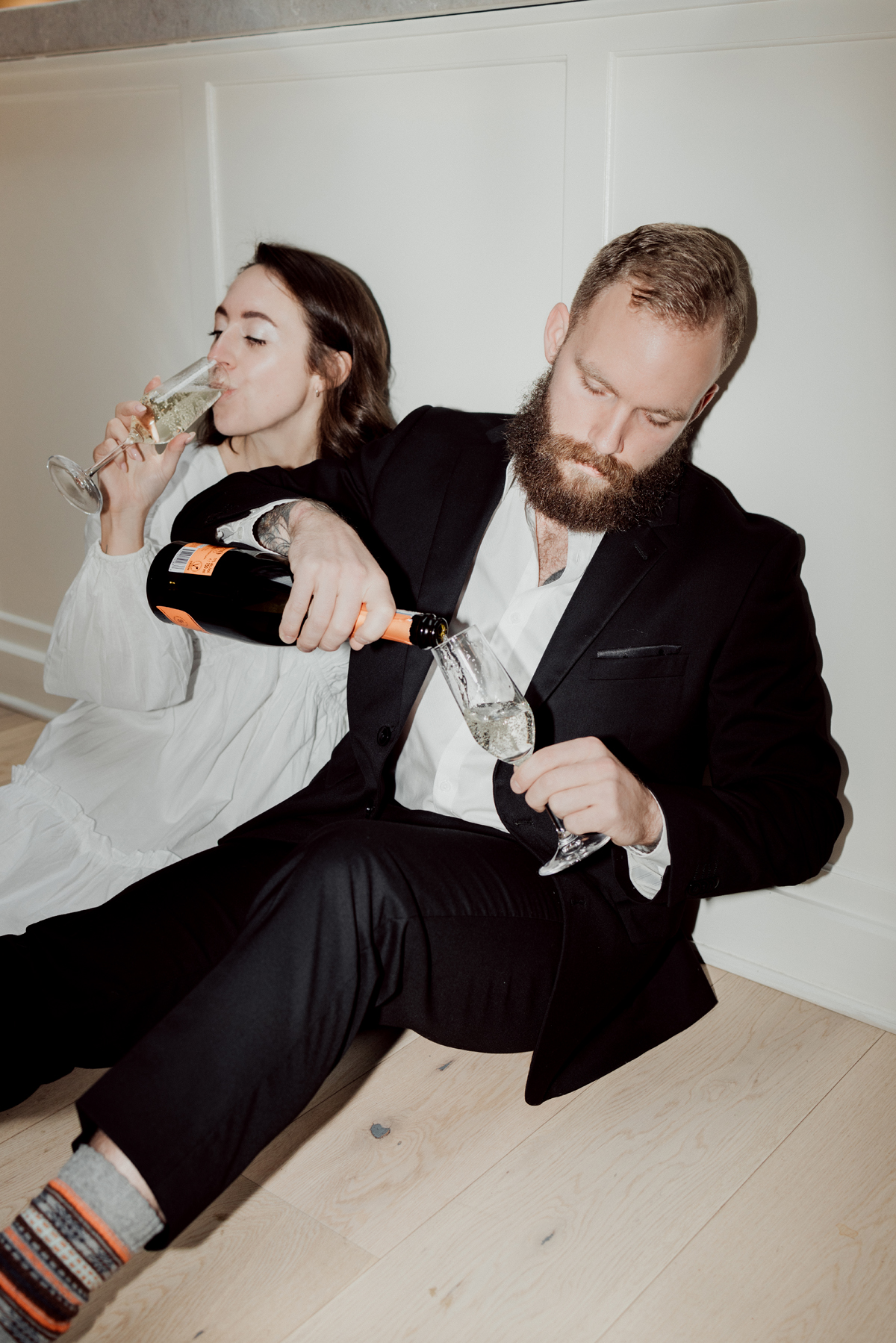 Urban Ottawa Engagement Photos Metcalfe Hotel (5)