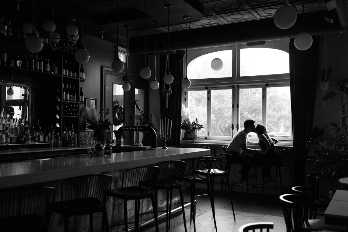 Wedding Photographer Ottawa Urban Engagement Photos (1)