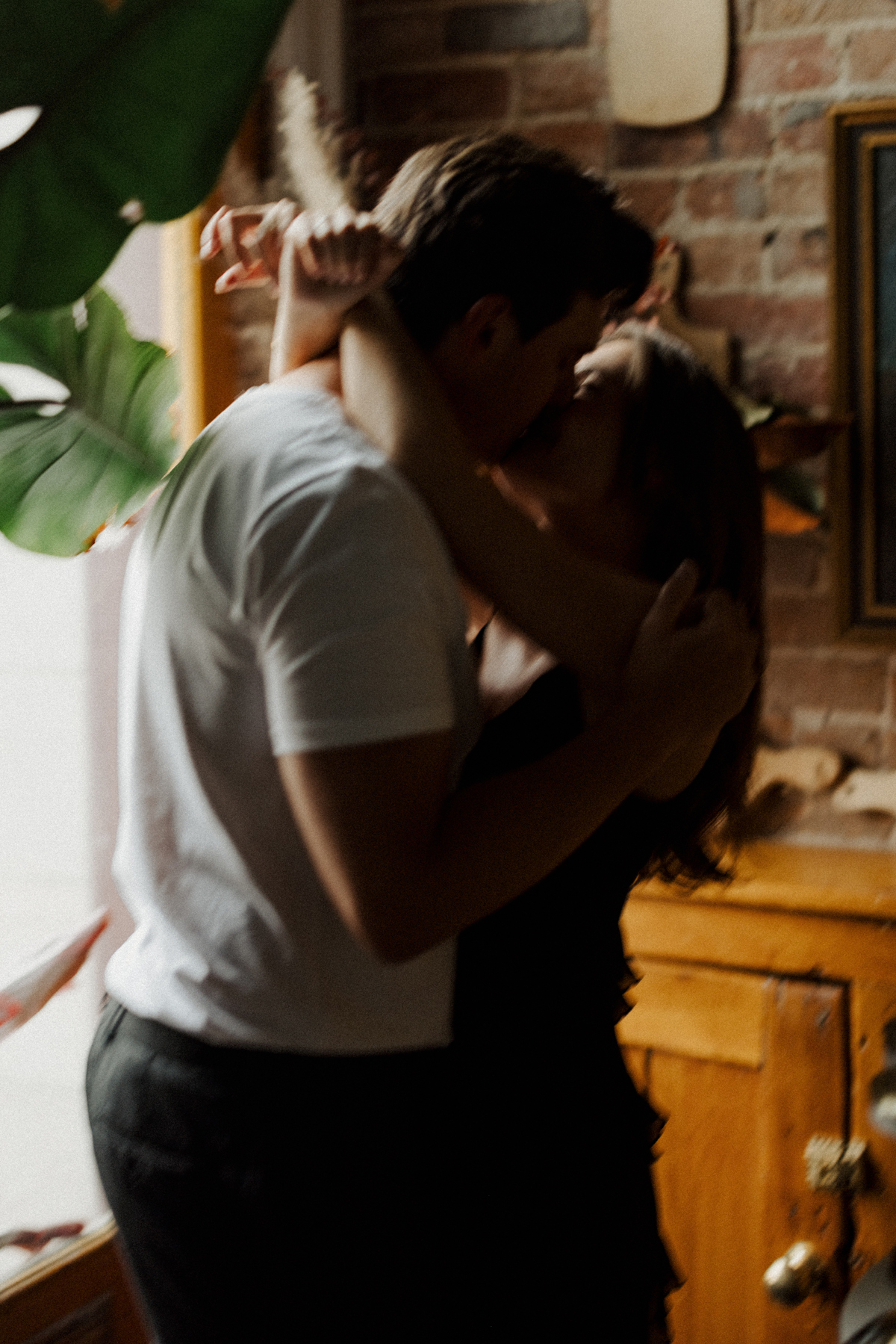 Wedding Photographer Ottawa Urban Engagement Photos (15)