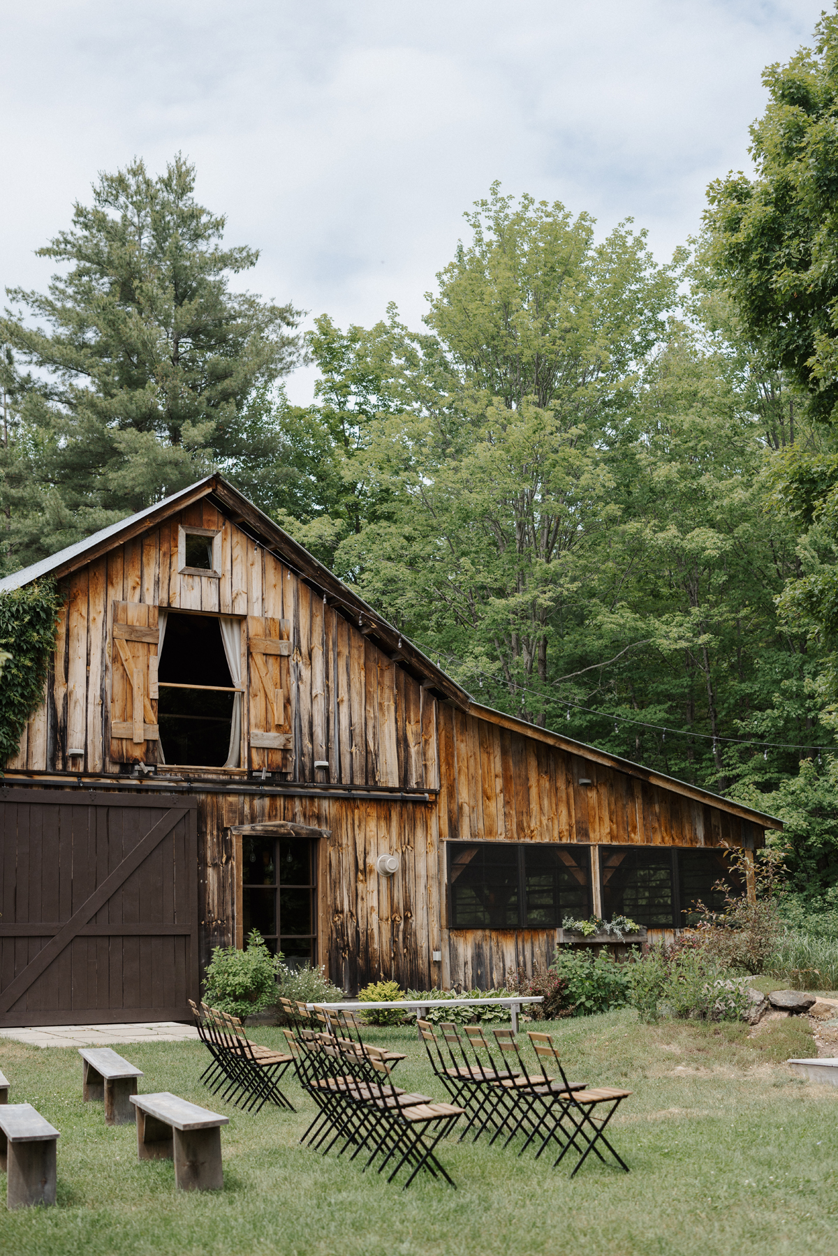 Adelina Barn Wedding (19)