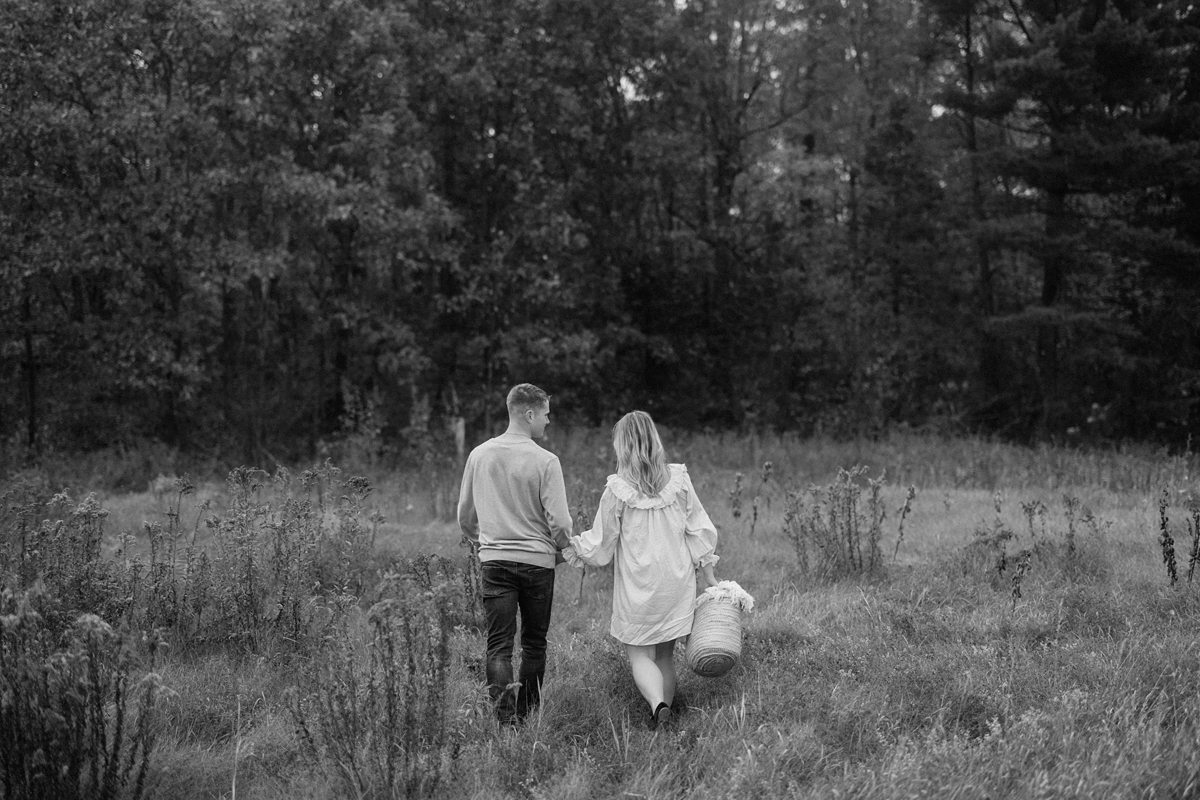 Fall Engagement Shoot Gatineau Park Wakefield (7)