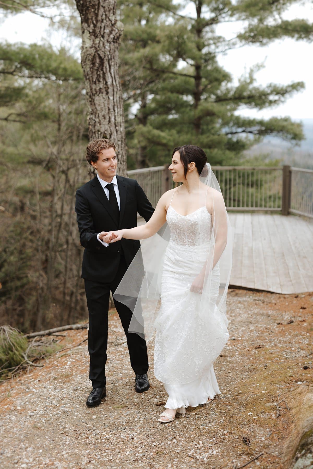 Le Belvedere Spring Wedding (14)