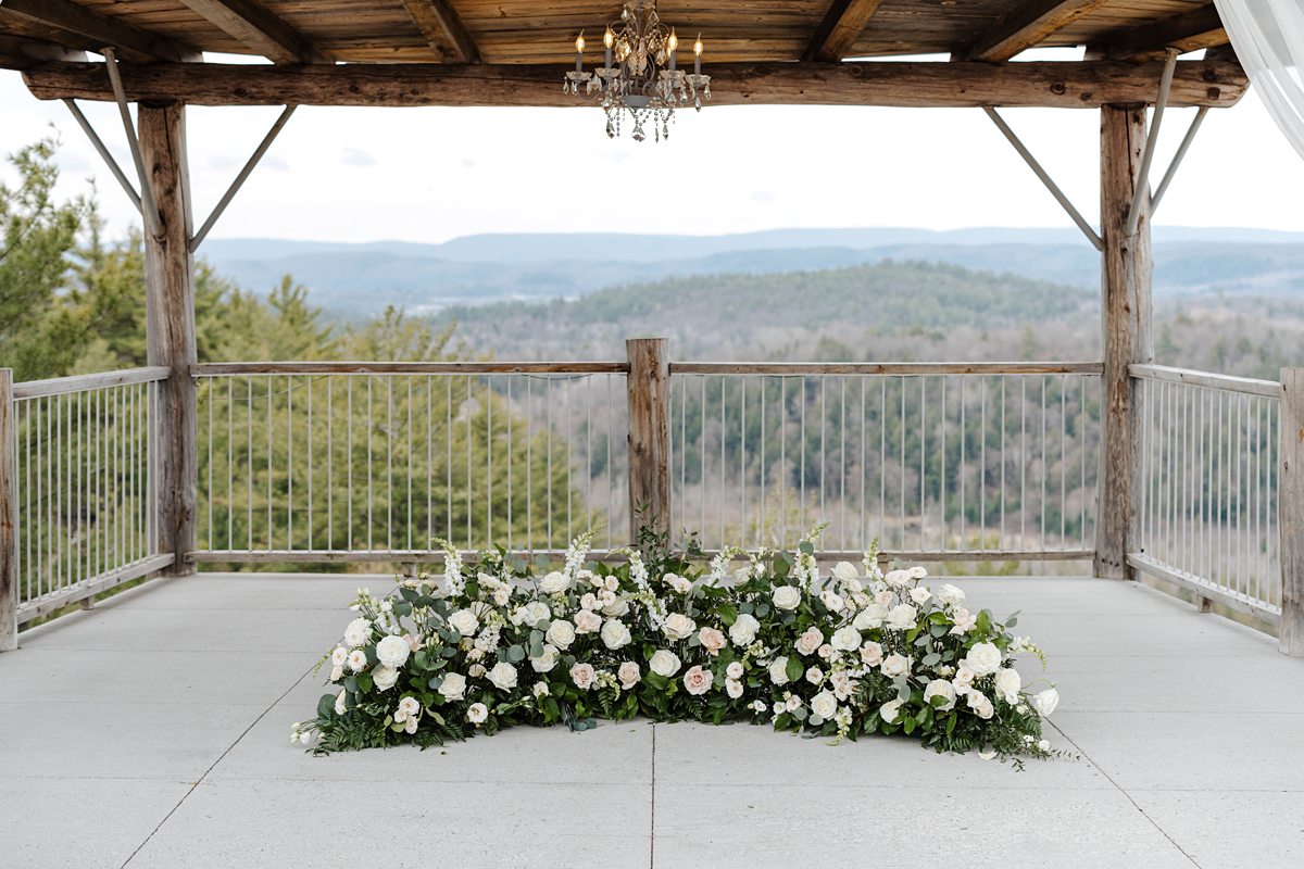 Le Belvedere Spring Wedding (27)