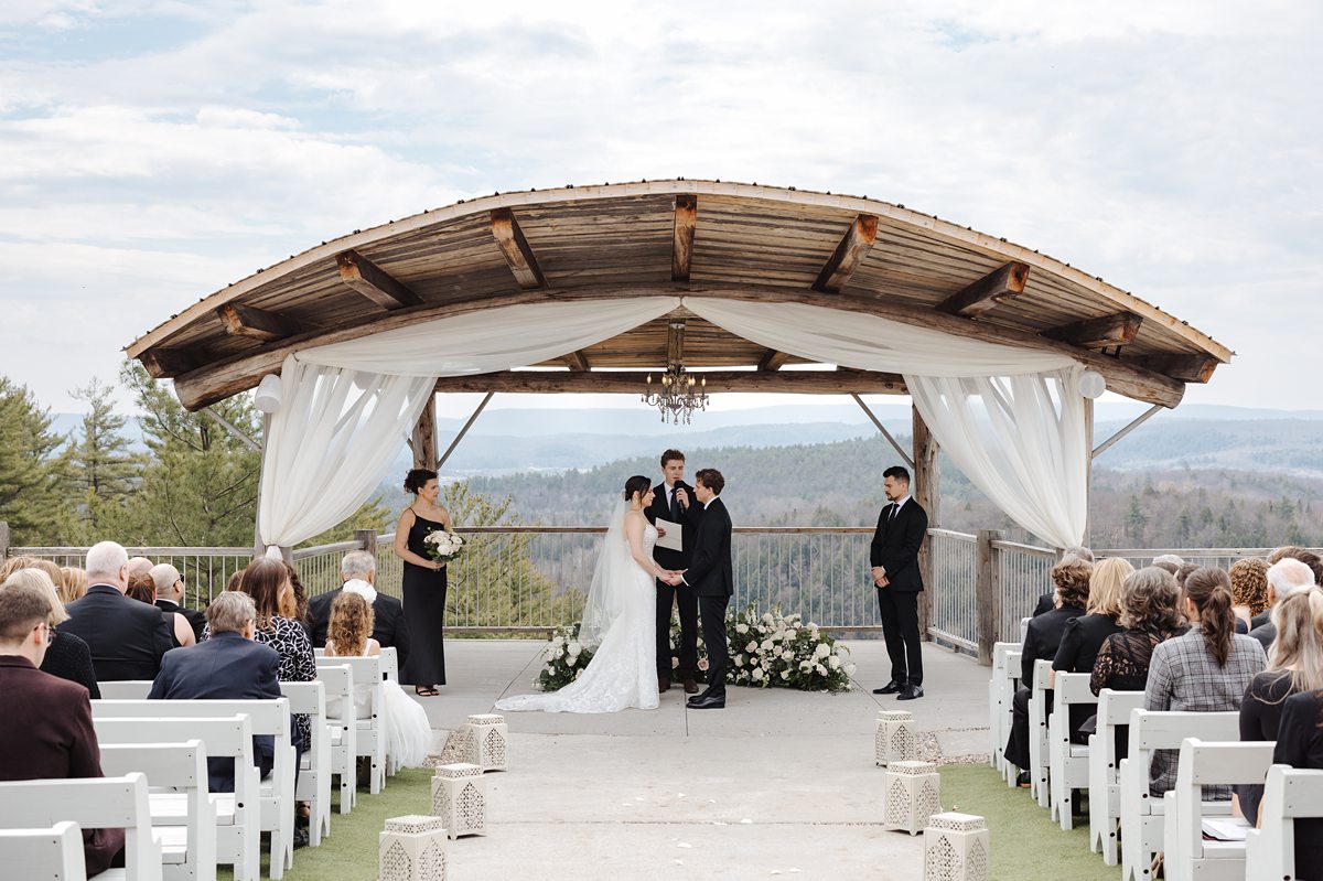 Le Belvedere Spring Wedding (34)