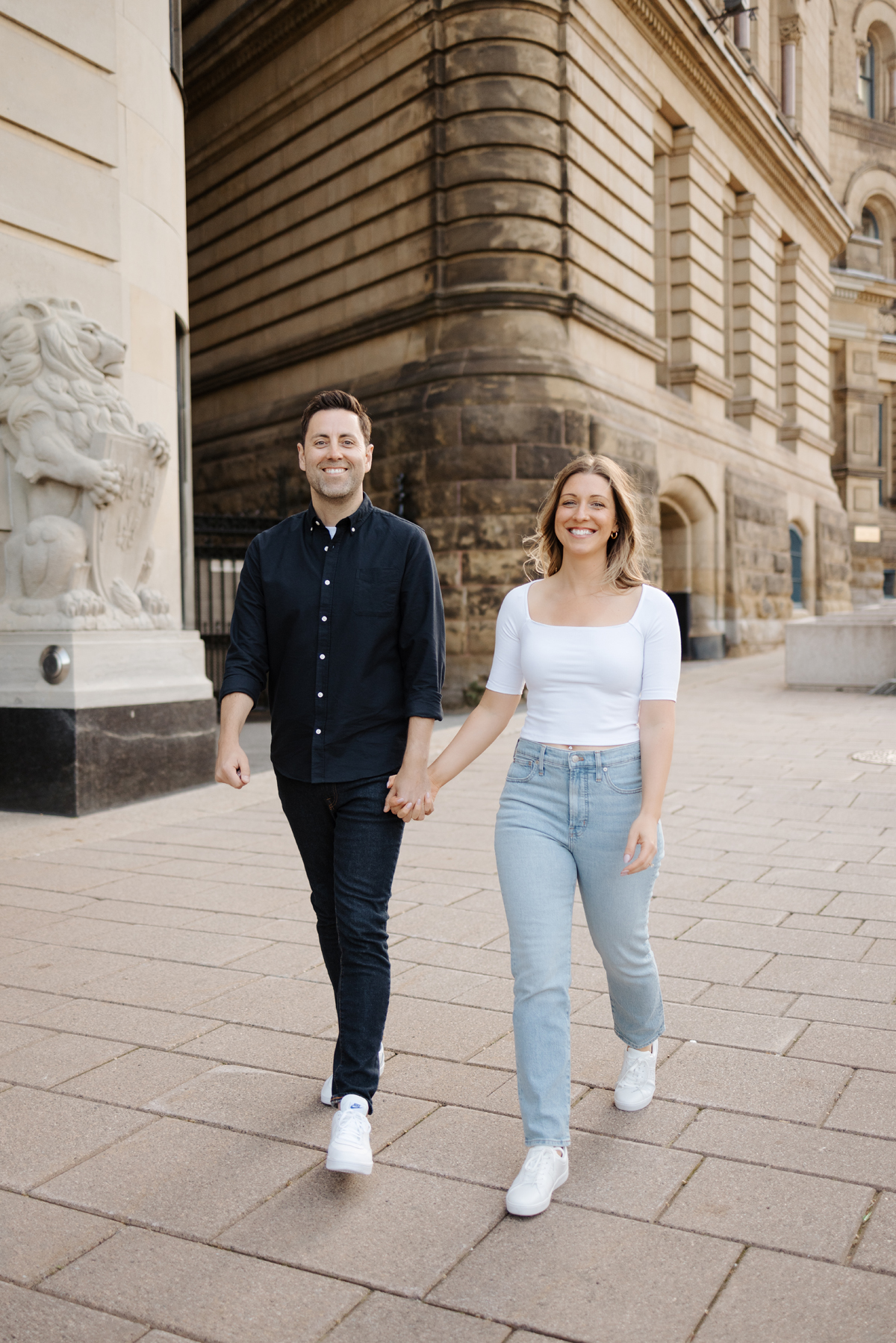 Downtown Ottawa Engagement Photos (13)