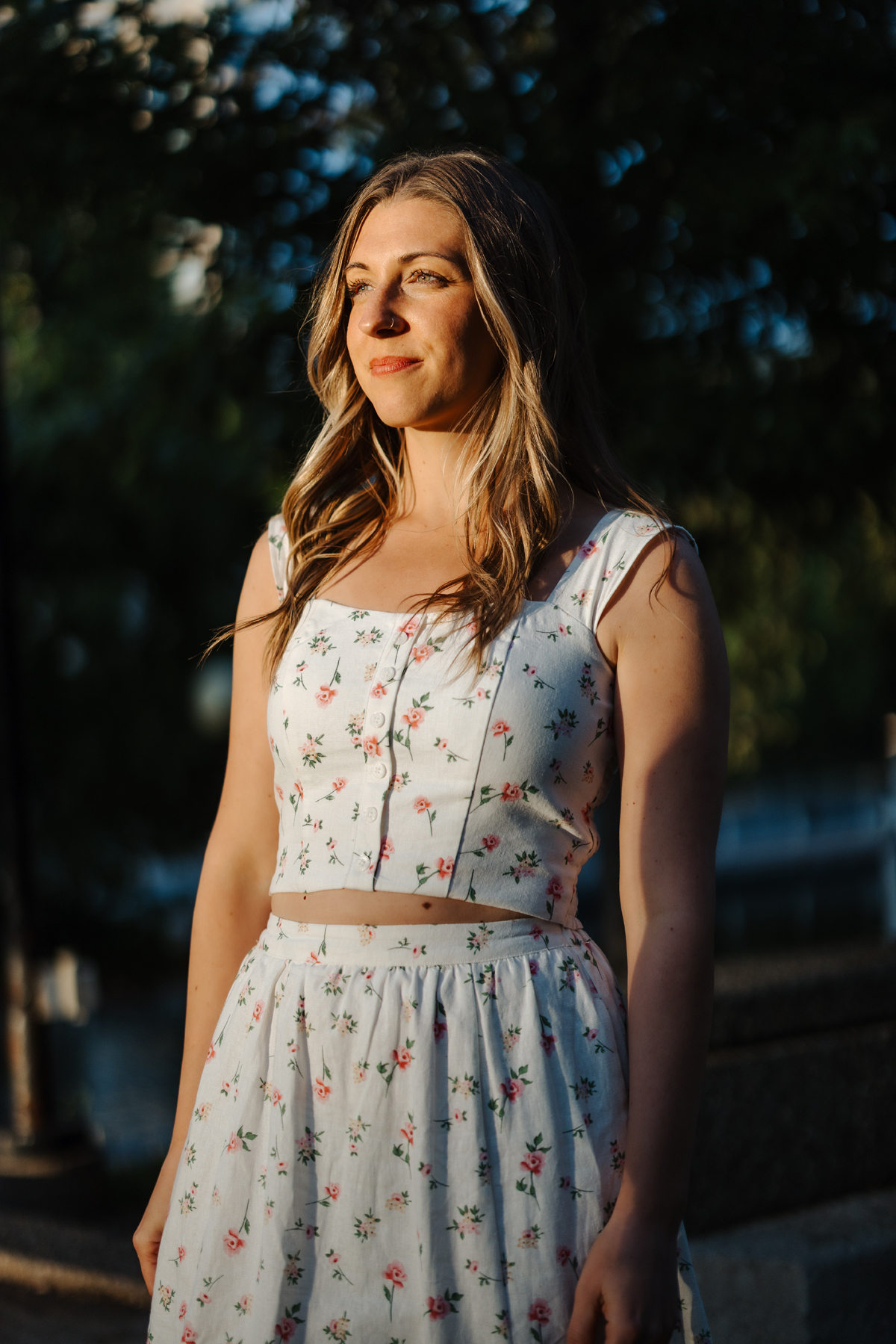 Downtown Ottawa Engagement Photos (32)