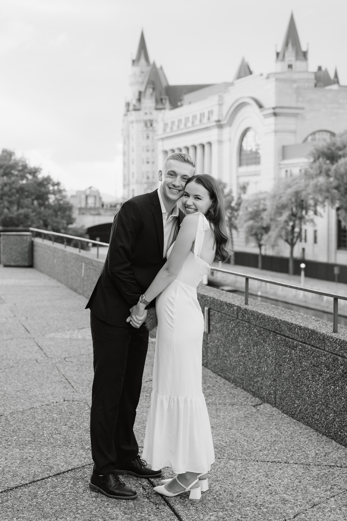 Downtown Ottawa Engagement Shoot (34)