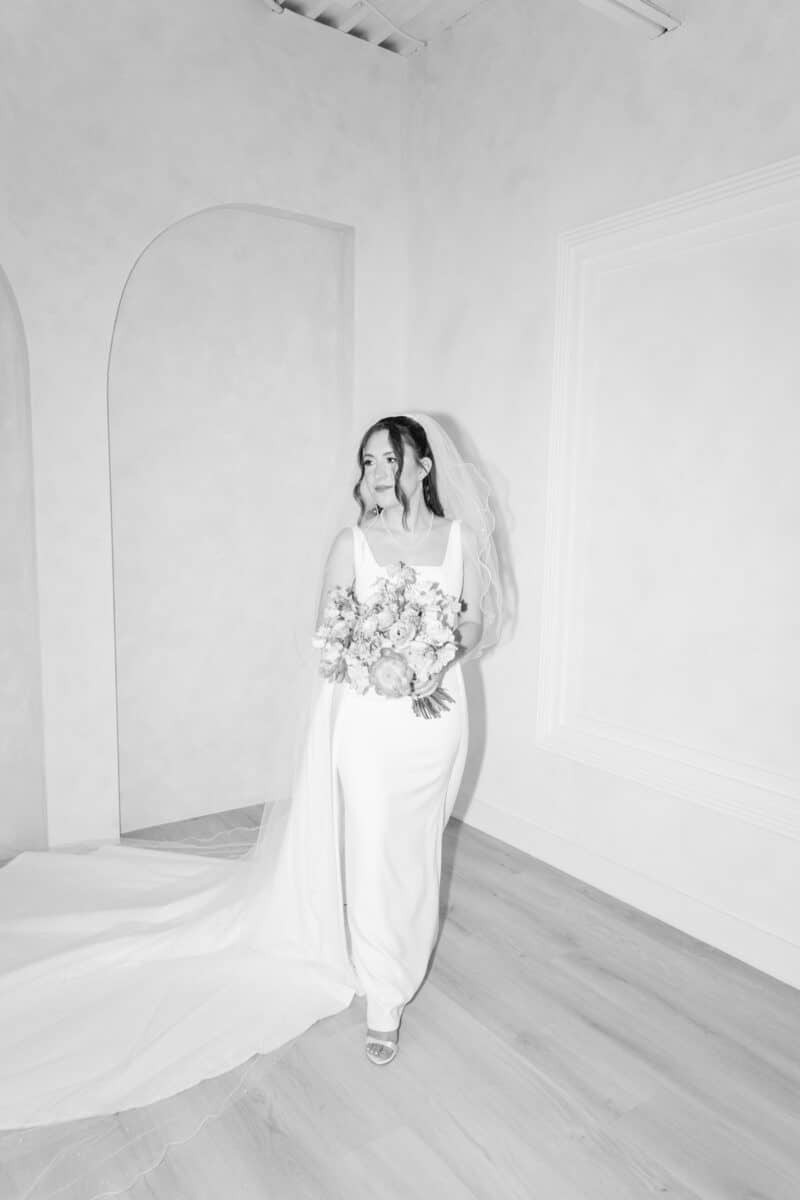 Umbrella Bar Spring Wedding 2025 (12)