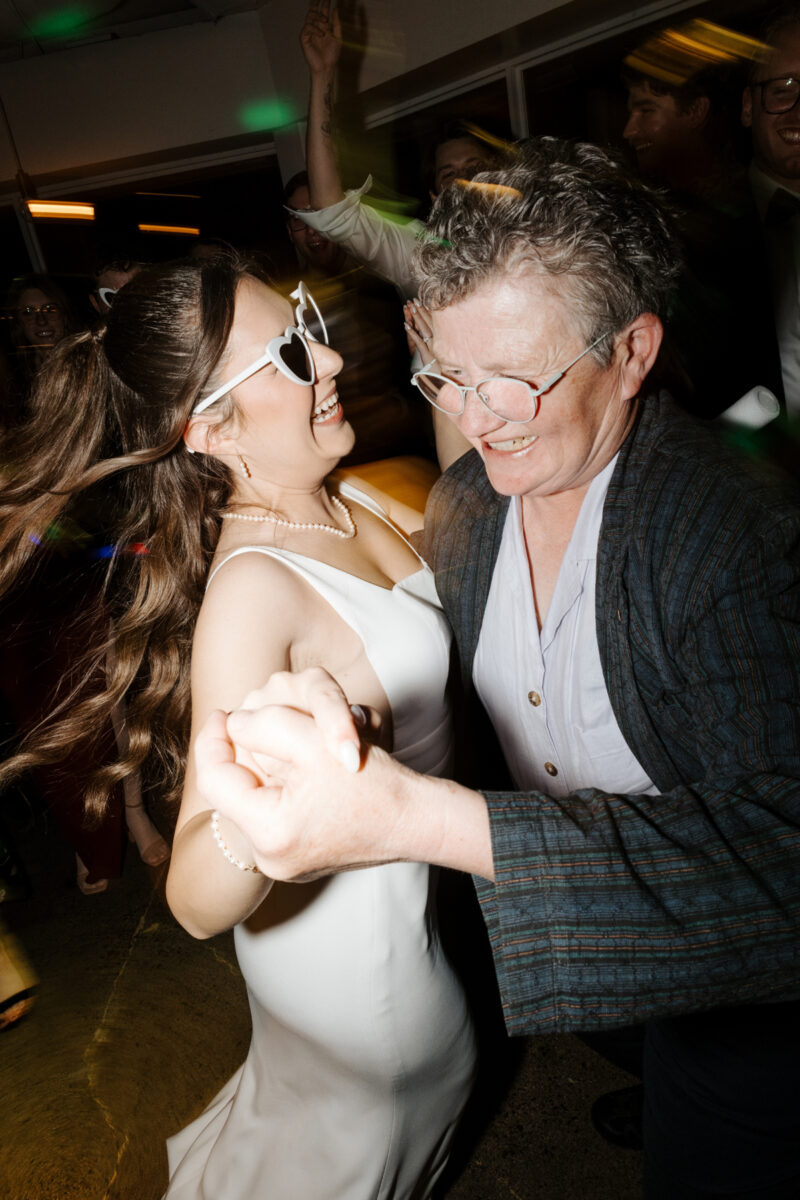 Umbrella Bar Spring Wedding 2025 (41)