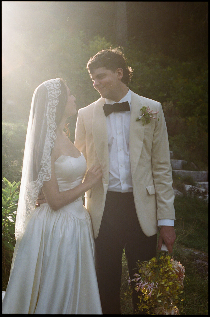 Film Wedding Photographer Anita Peeples Ottawa Ontario (11)