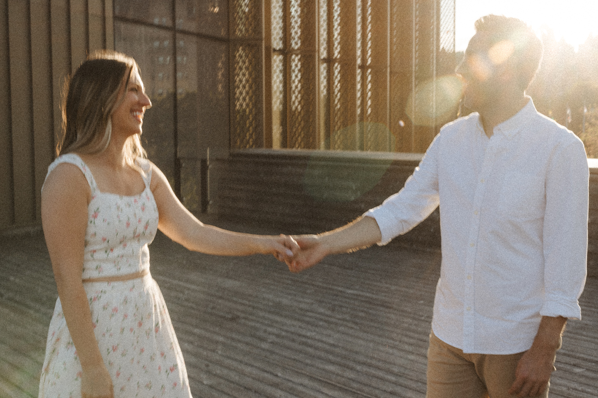 Downtown Ottawa Engagement Photos (21)