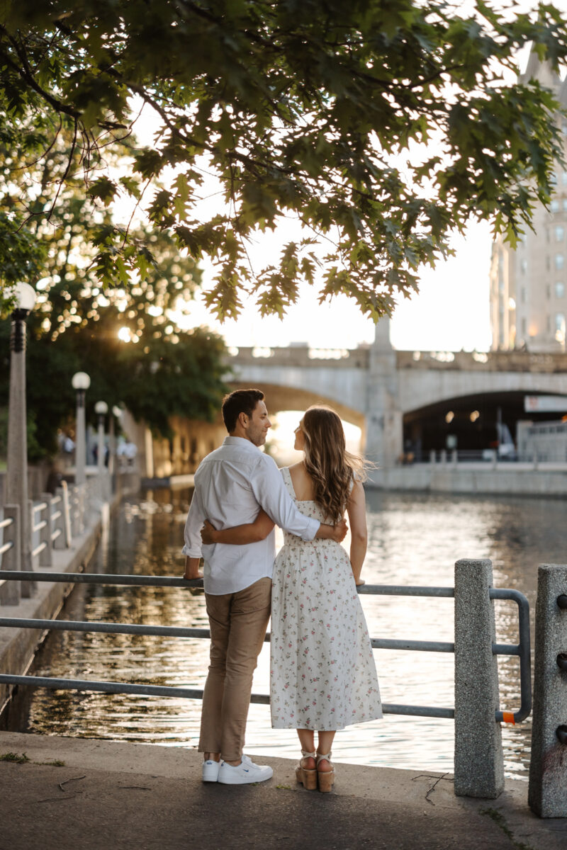 Downtown Ottawa Engagement Photos (28)