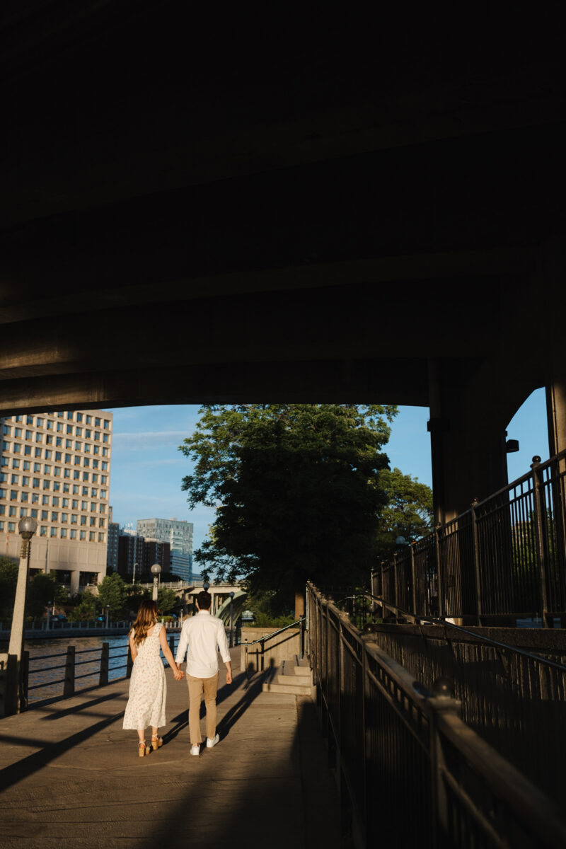 Downtown Ottawa Engagement Photos (34)