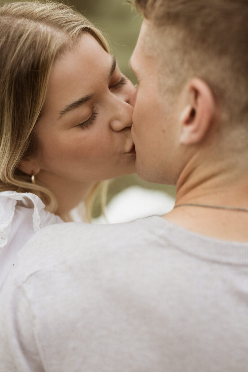 Gatineau Park Engagement Shoot (10)