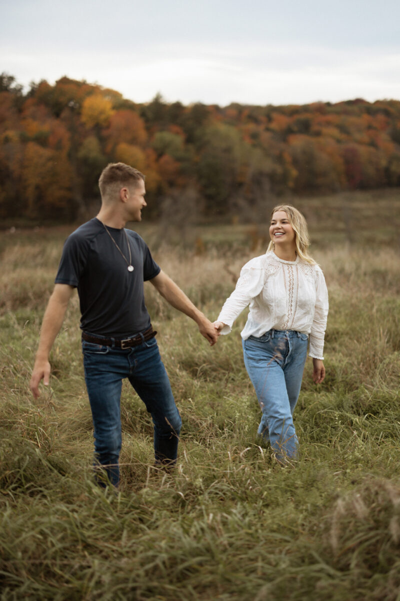 Gatineau Park Engagement Shoot (20)