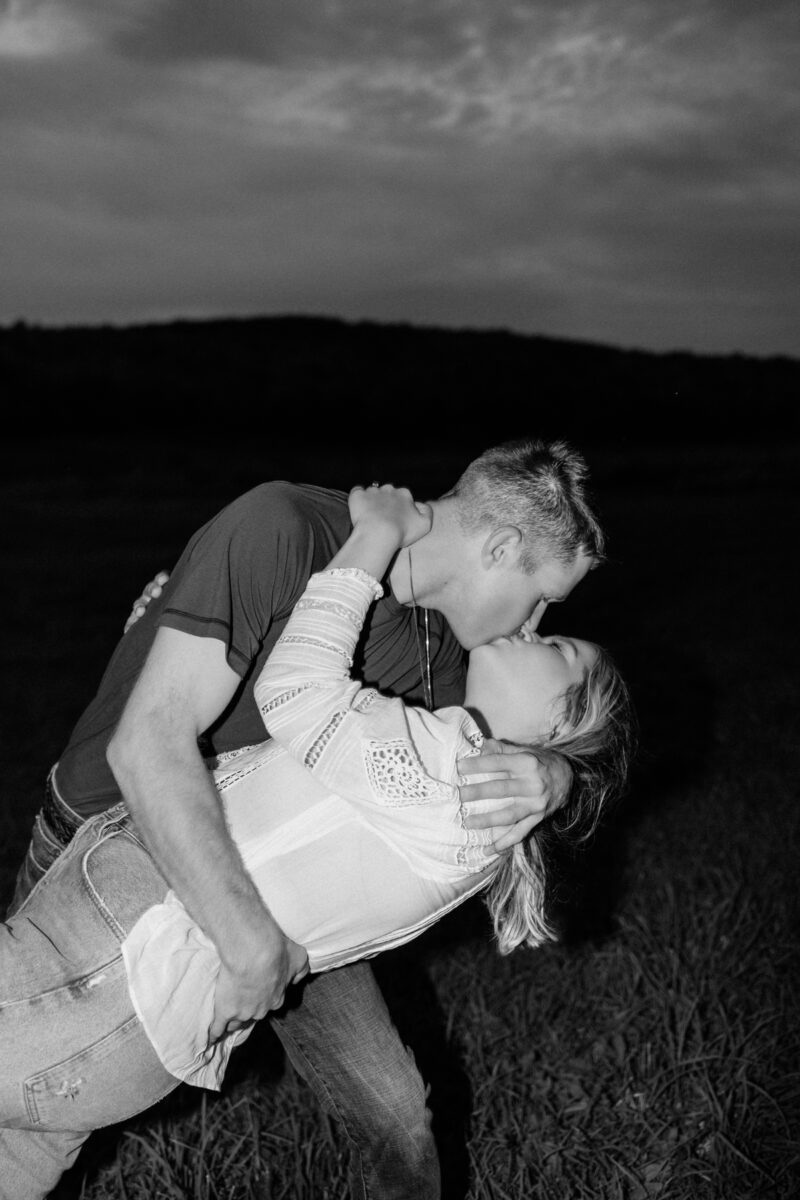 Gatineau Park Engagement Shoot (39)