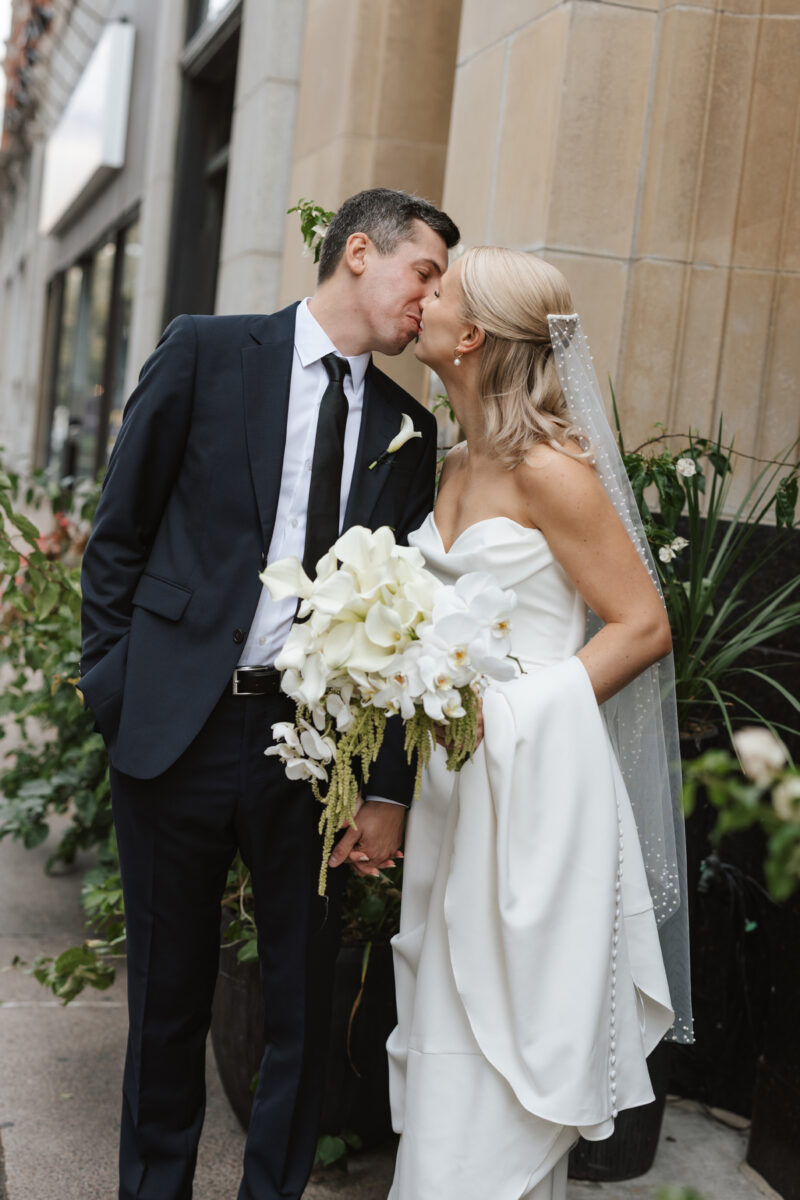 Parlour Wedding In Ottawa (15)