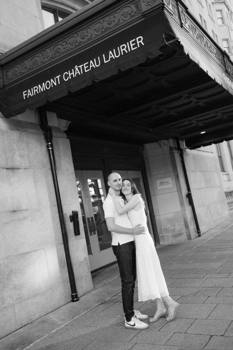 Ottawa Engagement Photos (12)